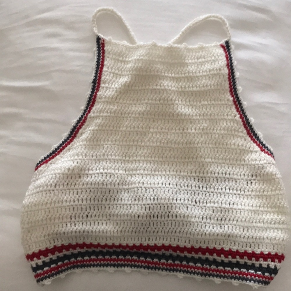 cropped halter top